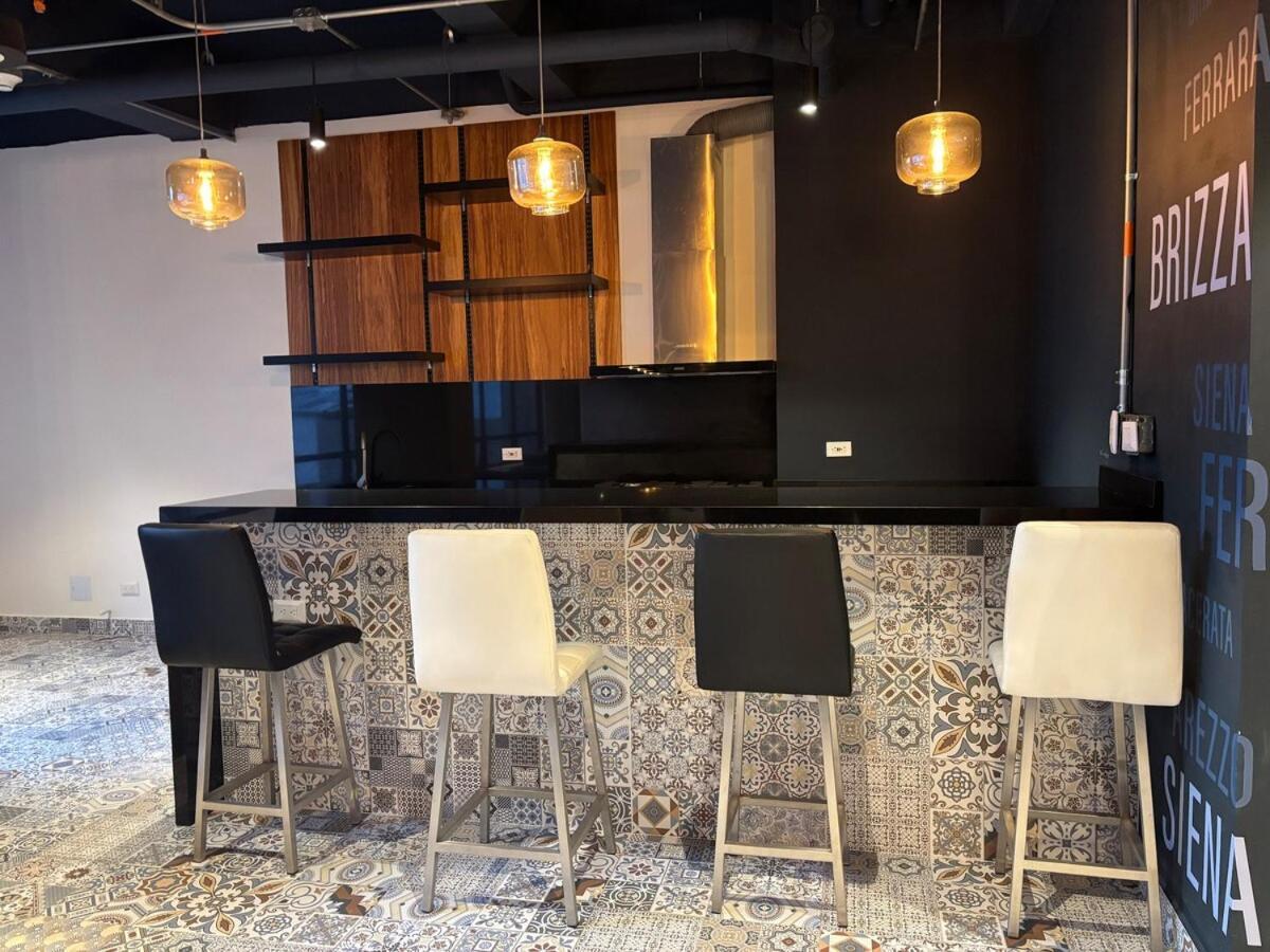 Apartasuite Smart Cerca De La Fundacion Santa Fe Apartamento Bogotá