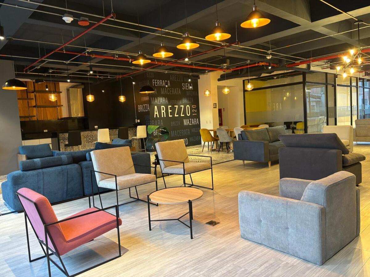 Apartasuite Smart Cerca De La Fundacion Santa Fe Apartamento Bogotá